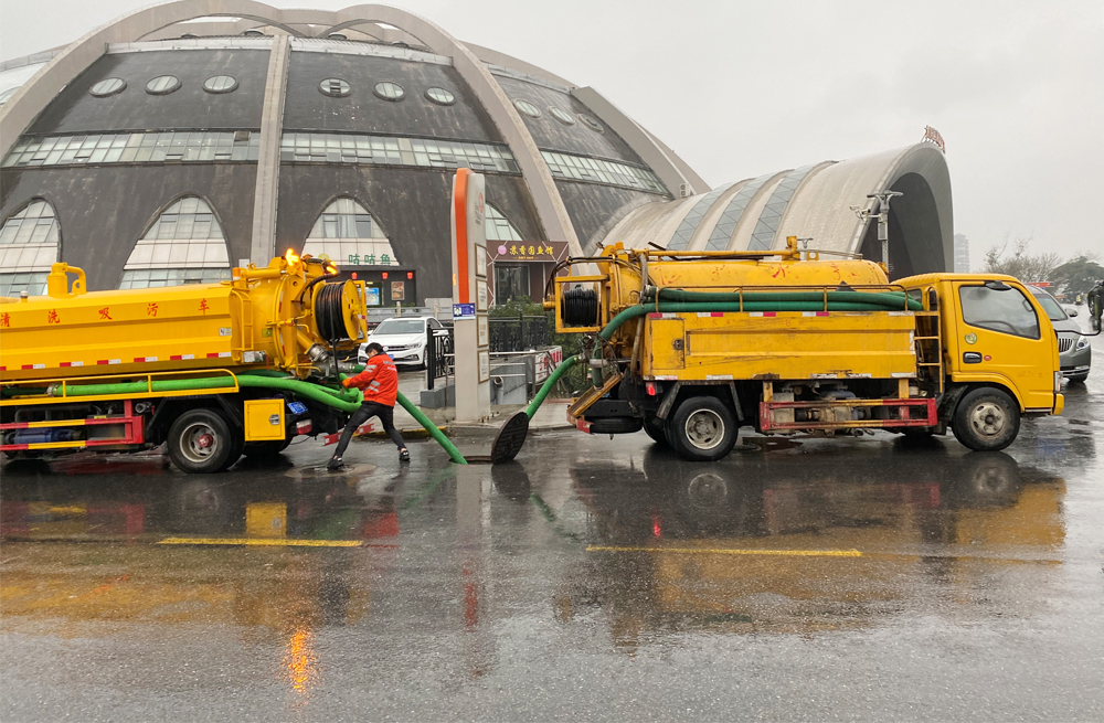 271怡康商场管道清淤