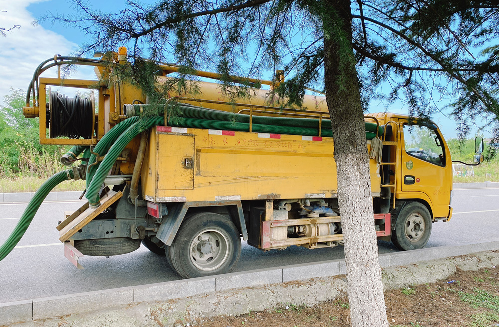 283怡康清洗抽粪车