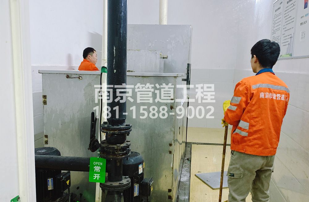 302怡康隔油设备清洗